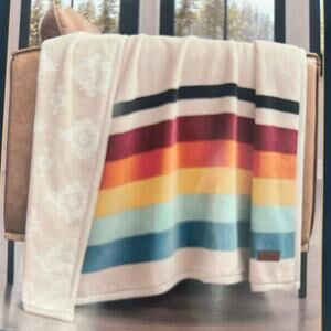 Pendleton Reversible Plush Throw Blanket
